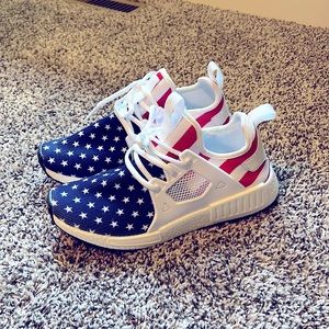 New American Flag athletic shoes